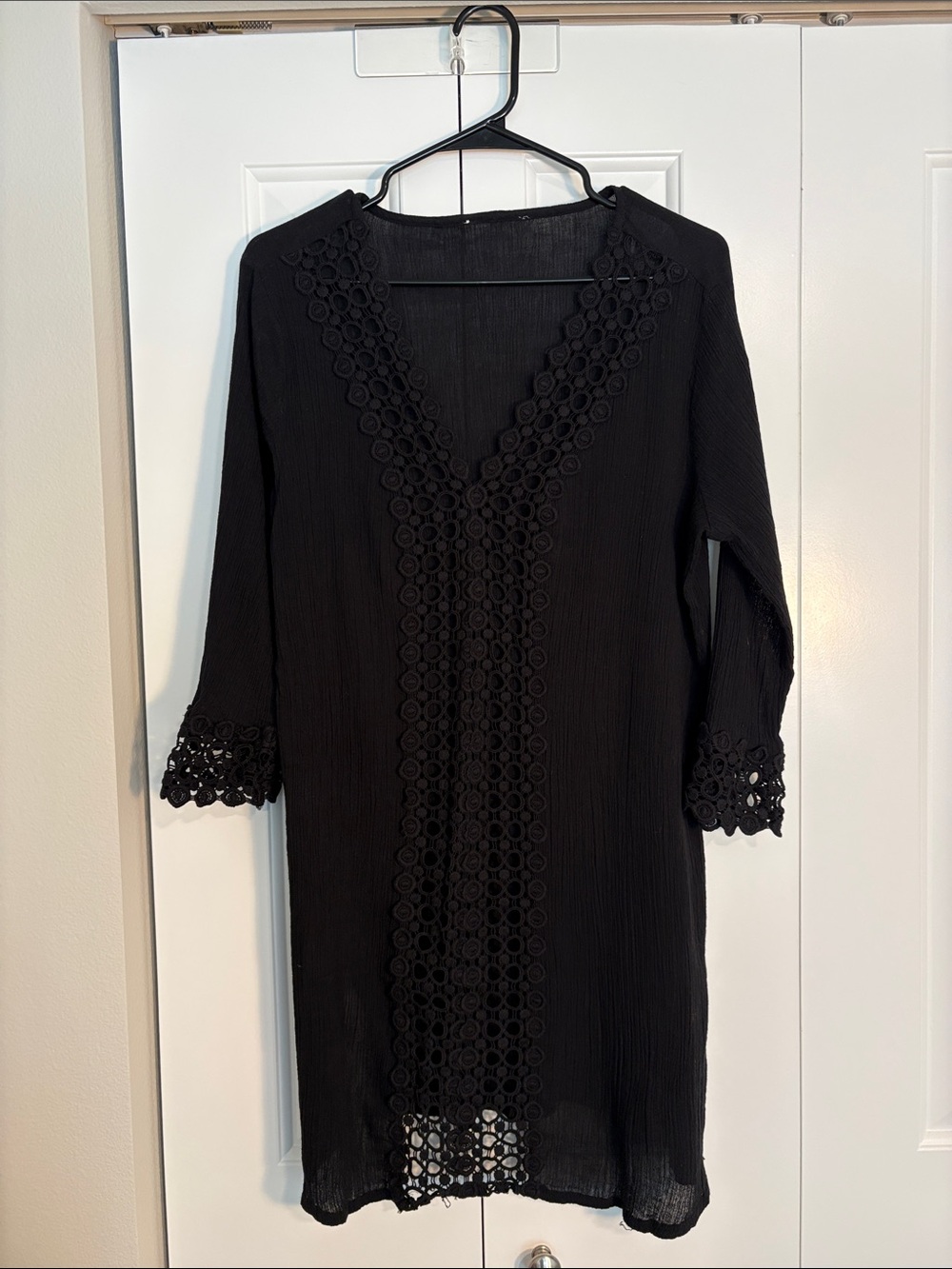 Black Crochet-Trim V-Neck Women's Top